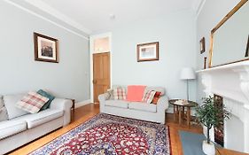 Edinburgh Charming Old Town Apartment